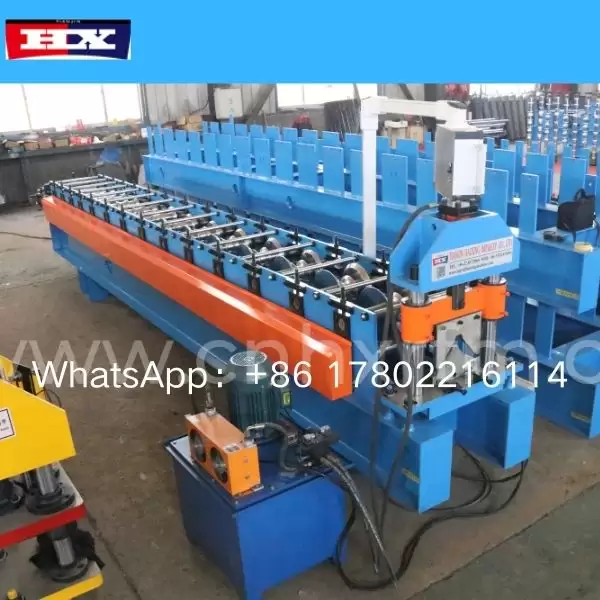 machine for the production of the roof ridge